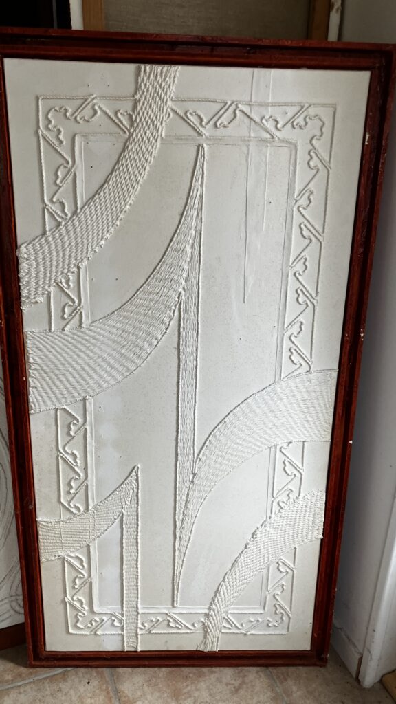 toile+corde 68x128 huile : tableau avec des dessins celtiques et des tissages