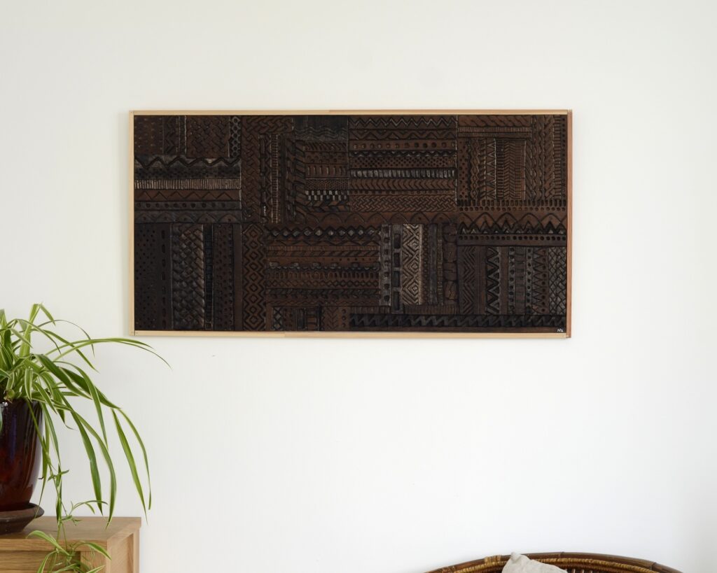bois contreplaqué 40x80 sculpture : planche de bois contreplaqué sculpté inspiré d'un menuisier russe